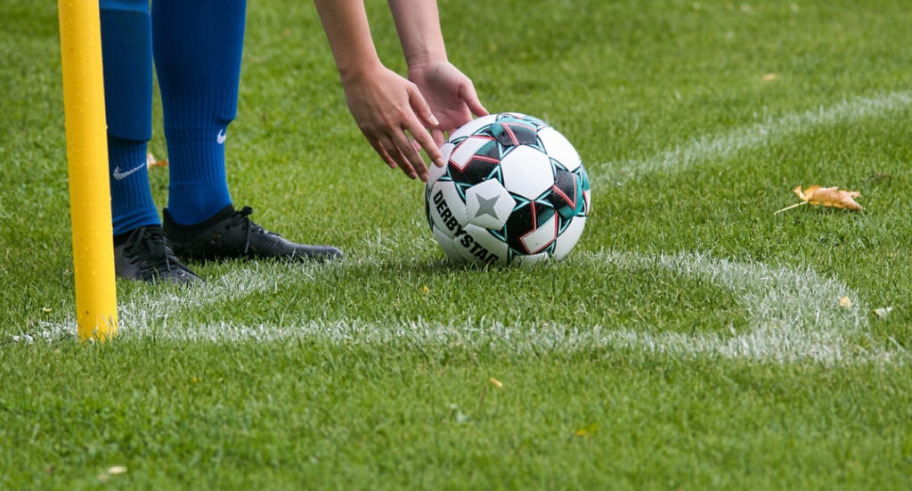 Voetbaluitslagen amateurvoetbal klasse Noord en Oost (Foto Pixabay)